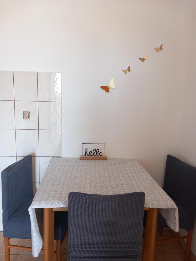 Apartments Mira Lopar Εξωτερικό φωτογραφία