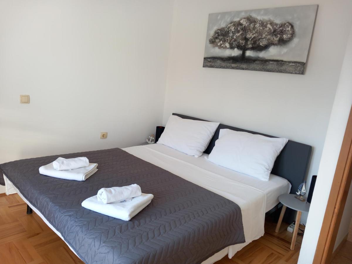 Apartments Mira Lopar Εξωτερικό φωτογραφία