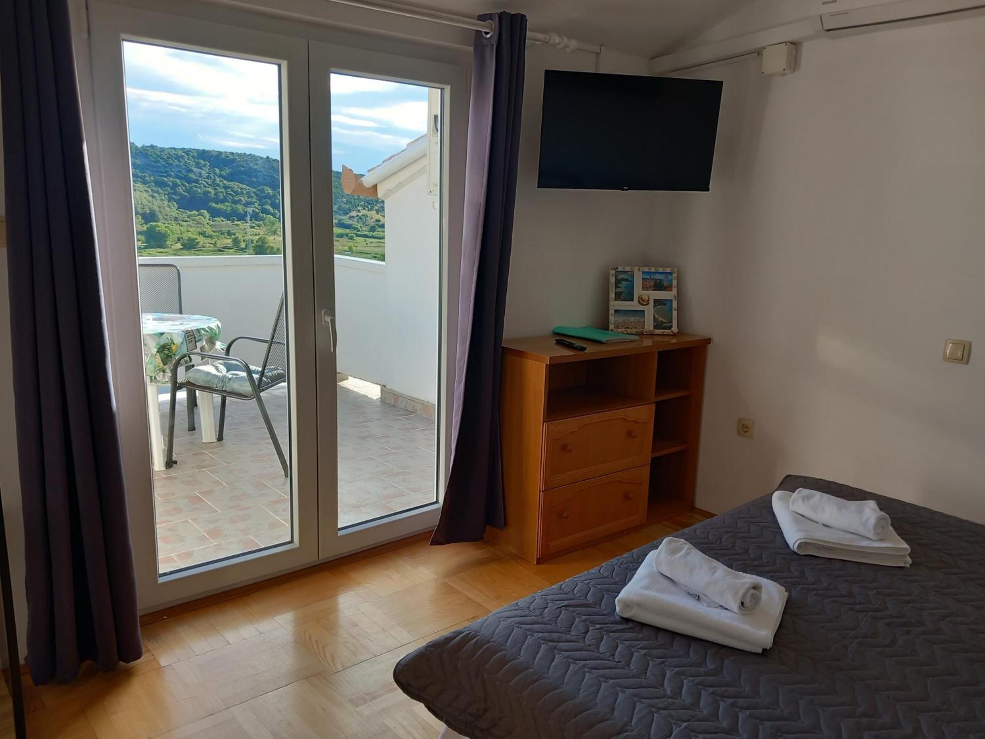 Apartments Mira Lopar Δωμάτιο φωτογραφία