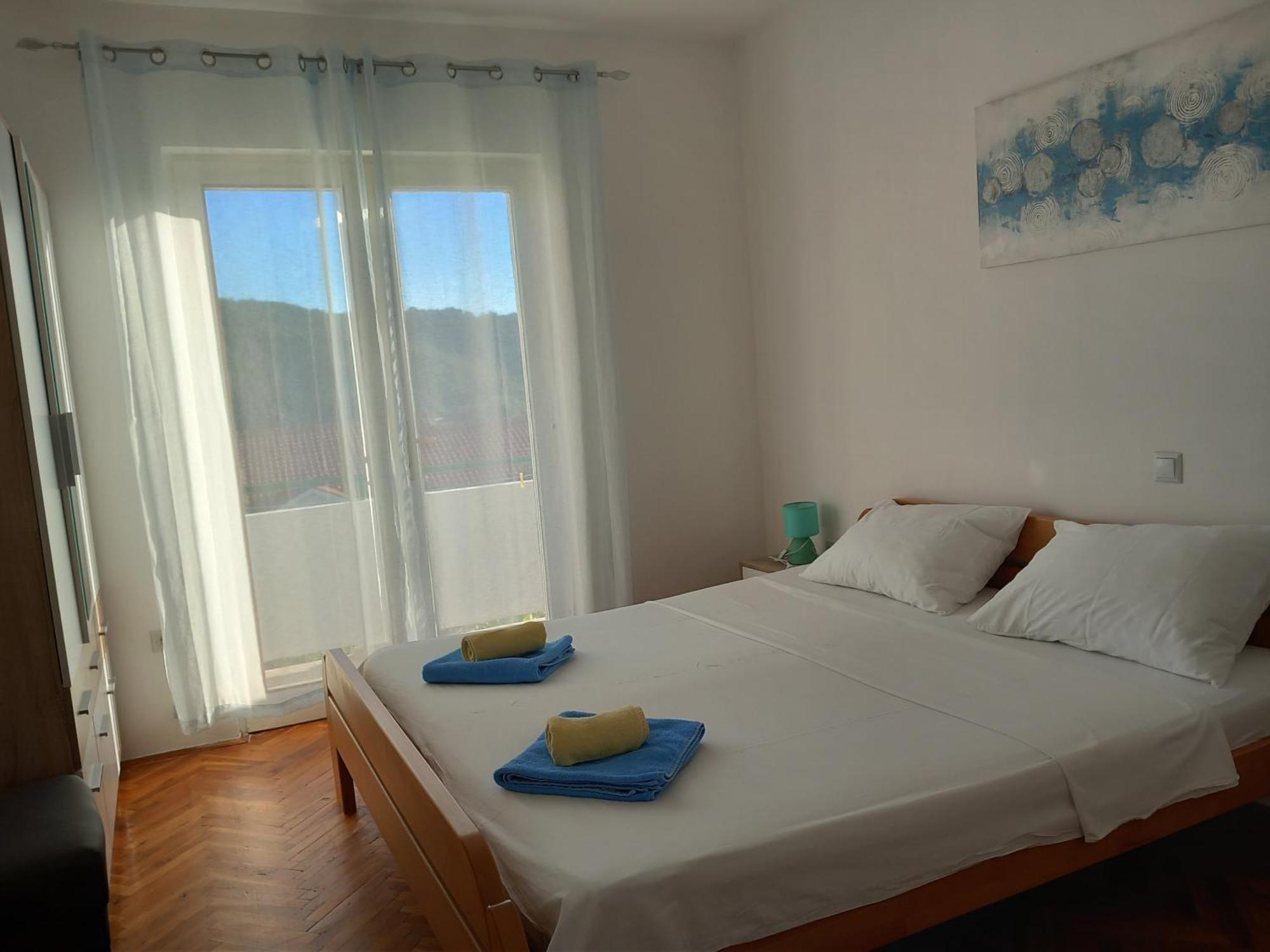 Apartments Mira Lopar Εξωτερικό φωτογραφία