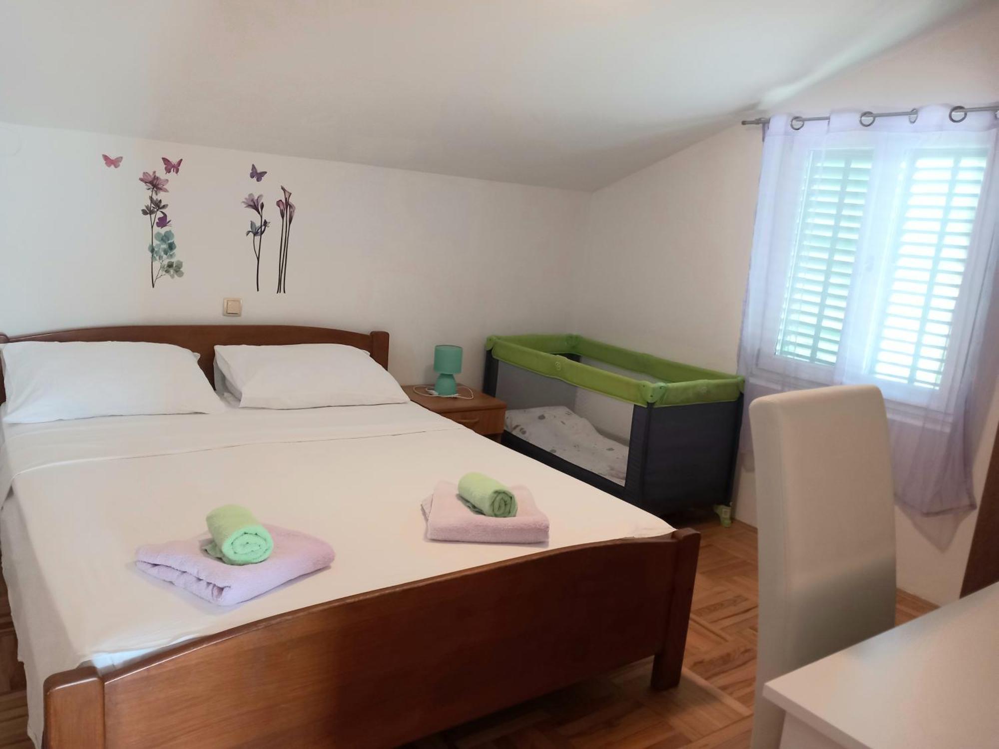 Apartments Mira Lopar Εξωτερικό φωτογραφία